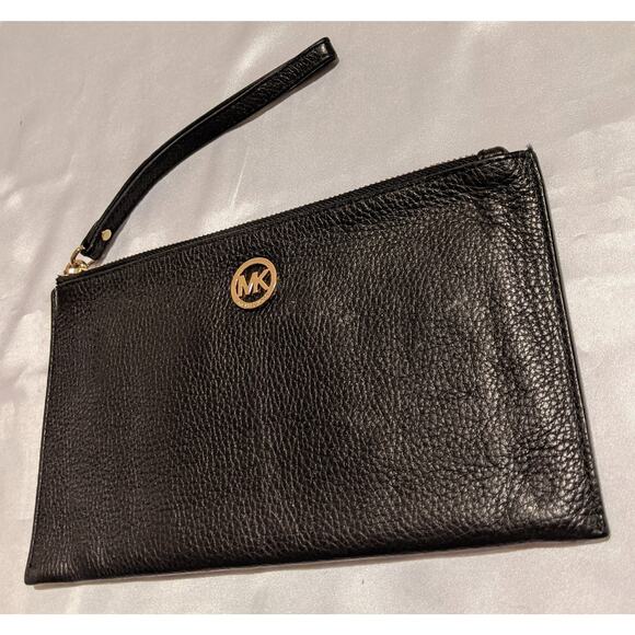 Michael Kors Fulton Black Pebbled Leather Wristlet Clutch Gold Logo 10" x 5.5" - Picture 1 of 12